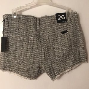 Joe's Jeans Shorts - Joe’s Jeans. Black and white plaid shorts. Size 26 Joe's Jeans Shorts - Joe’s Jeans. Black and white plaid shorts. Size 26